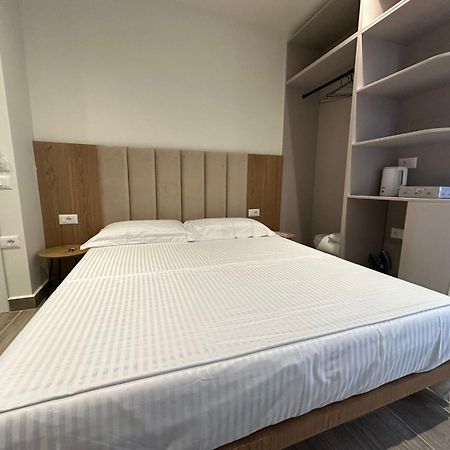 Oni Rooms Saranda Ngoại thất bức ảnh