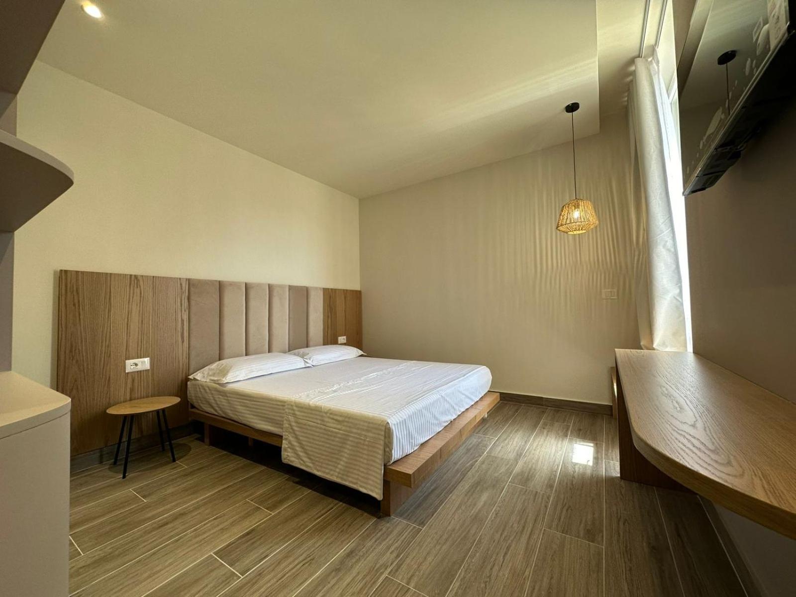 Oni Rooms Saranda Ngoại thất bức ảnh