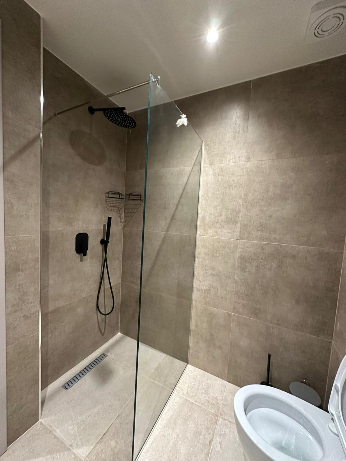 Oni Rooms Saranda Ngoại thất bức ảnh