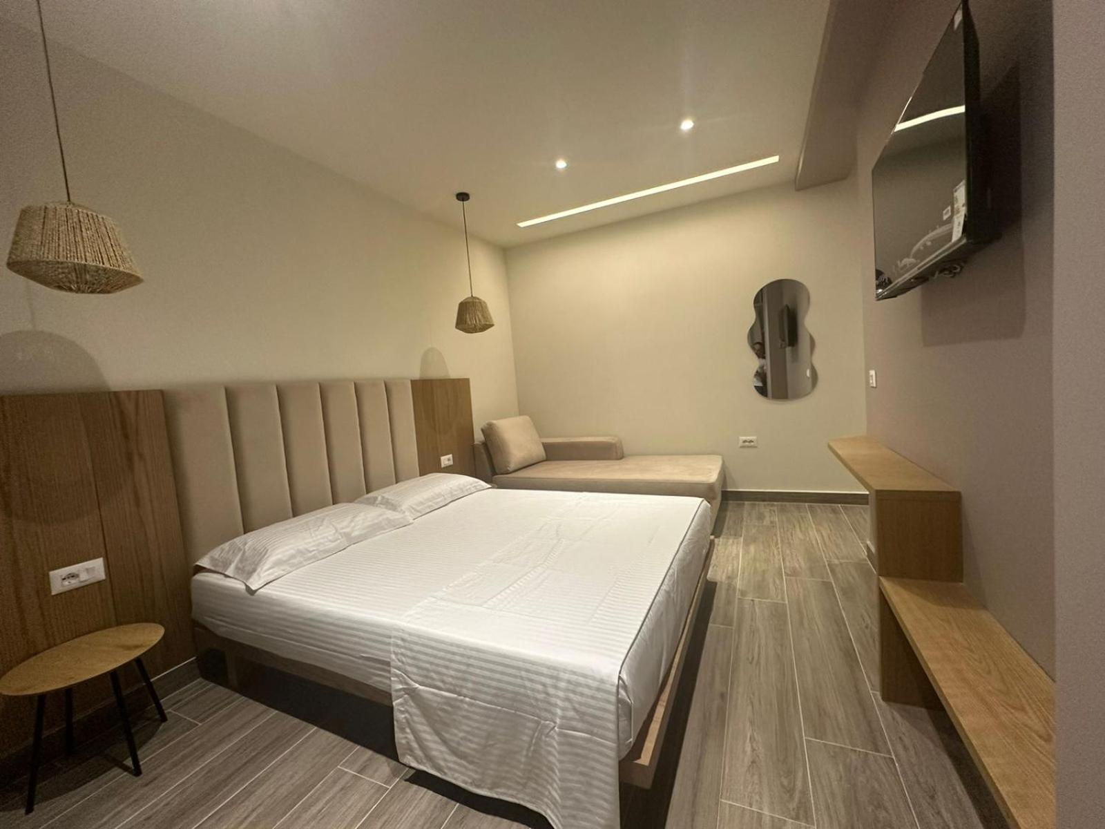 Oni Rooms Saranda Ngoại thất bức ảnh